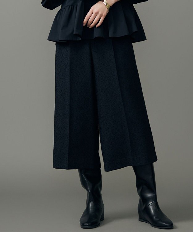 自由区 L 【17号サイズまで展開・SHIHOさん着用】ブライトリングツイード2タッククロップド パンツ ネイビー