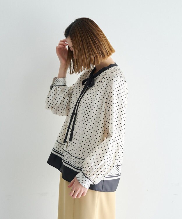 YECCA VECCA ドットパネル柄リボンブラウス Ivory