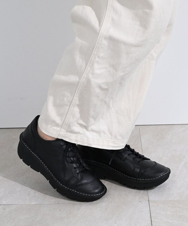 Pointer 本革超軽量レースアップスニーカー ブラック
