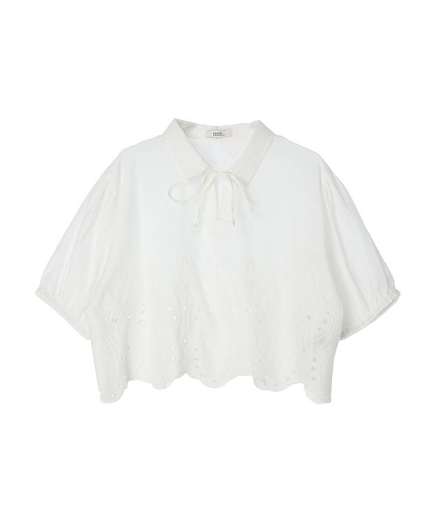 earth music&ecology エンブロイダリープルオーバー Off White