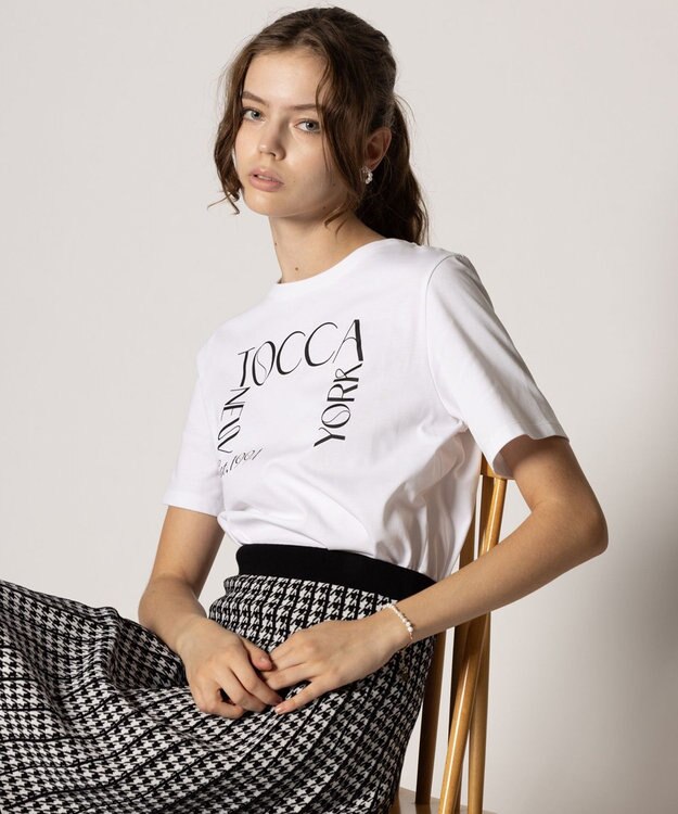 TOCCA 【接触冷感・UV90%以上カット・洗える】TNY LOGO Tシャツ ホワイト系