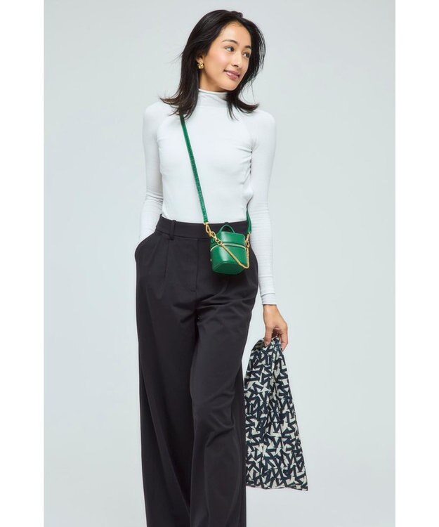 style code 【VerdeVari/ヴェルデヴァリ】TINY VANITY BAG グリーン