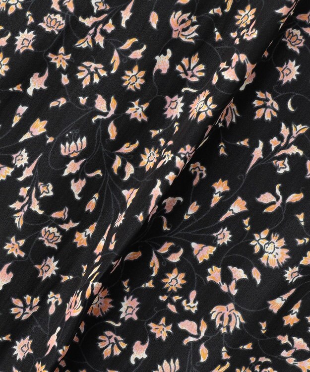 組曲 L ギャザーライトデシン パンツ ブラック×ピンクフラワー系