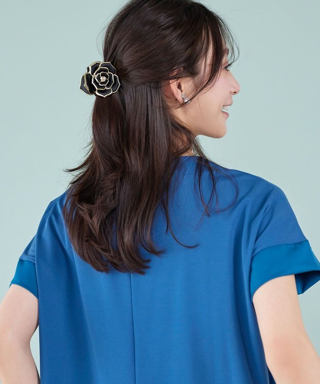 Tiaclasse ローズモチーフヘアクリップ ブラック