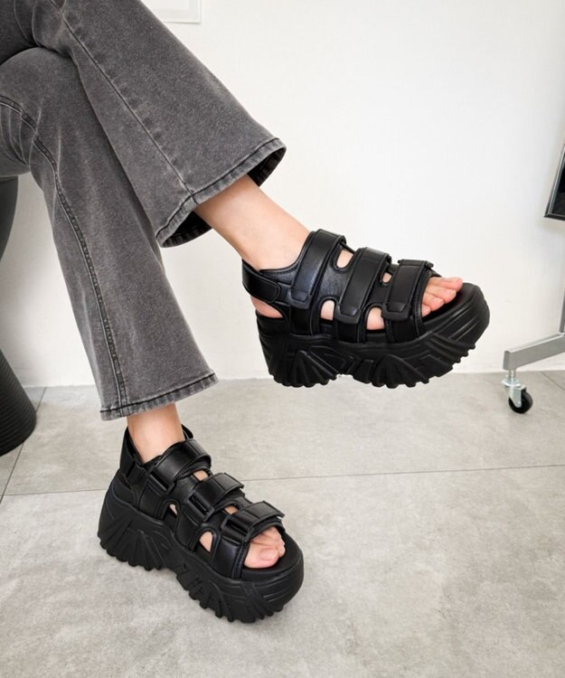 WEGO 厚底ボリュームスポサン ブラック