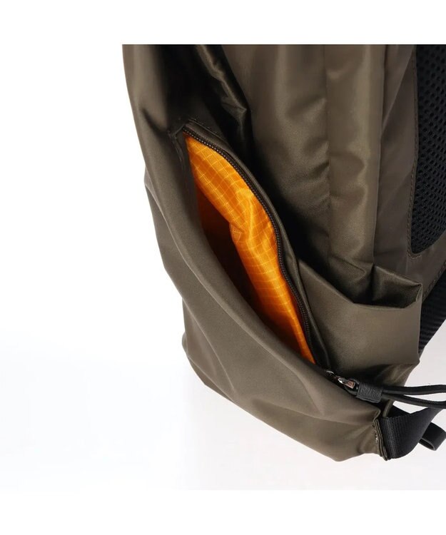 Y'SACCS WELLBA リュックサック　Ｓサイズ カーキ