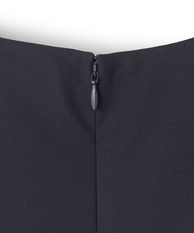 UNFILO ウールライク Vネックワンピース ネイビー