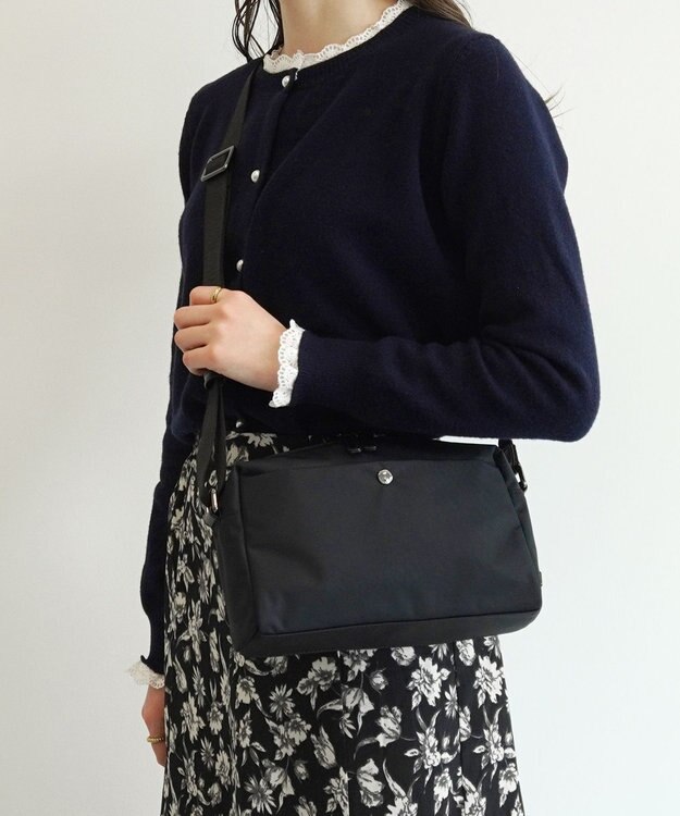 ACE BAGS & LUGGAGE MACKINTOSH PHILOSOPHY 6W06 ショルダーバッグ  横型 19132 マッキントッシュフィロソフィー ブラック