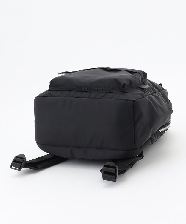 Y'SACCS フロントポケットベーシックリュック ブラック