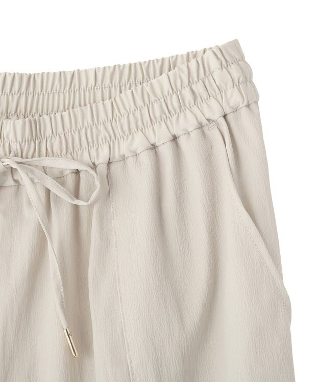 Green Parks 表面感サテンタックパンツ Gray Beige