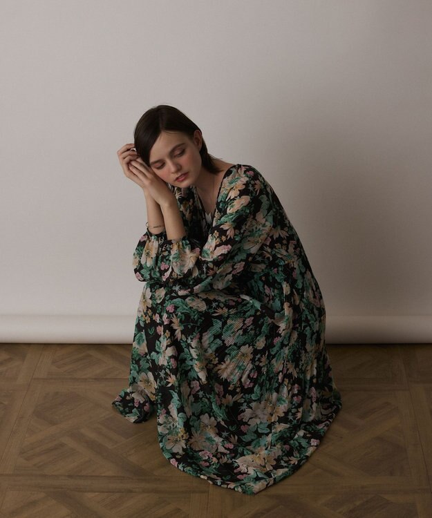 GRACE CONTINENTAL フラワープリントカフタンドレス ブラック