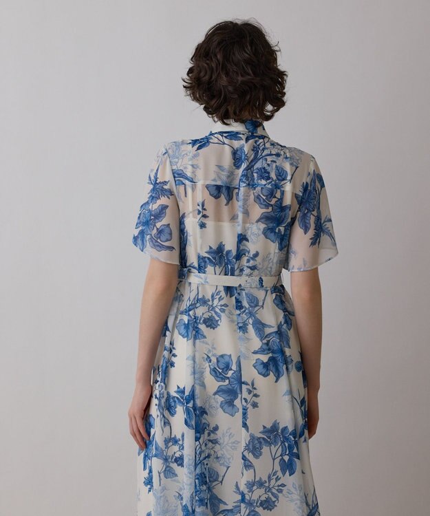 GRACE CONTINENTAL シャドーフラワープリントワンピース ブルー