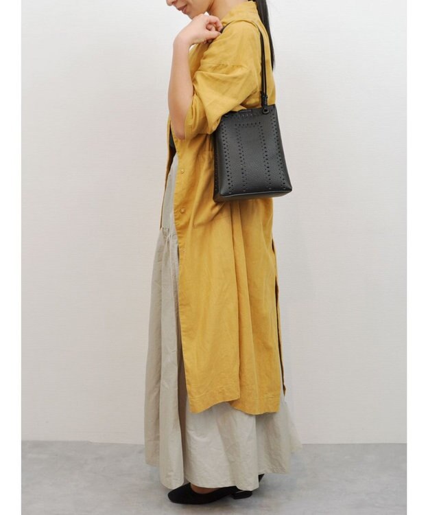 UNBILLION kakatoo パンチングスクエアトート ブラック