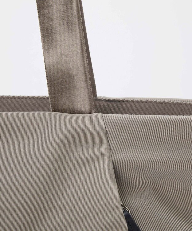 TOPKAPI 【Breath TOPKAPI】SLANT スラント ナイロン ユーティリティ トートバッグ 　A4 / 軽量 グレー