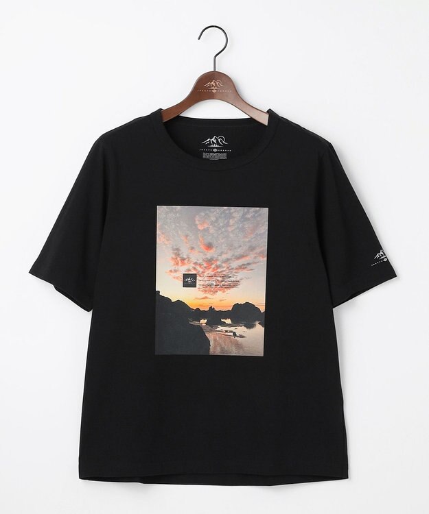 JOSEPH ABBOUD MOUNTAIN 【秋カラー/JAPANファブリック/吸水速乾】プレーティング天竺  アウトドアフォト Tシャツ ブラック系