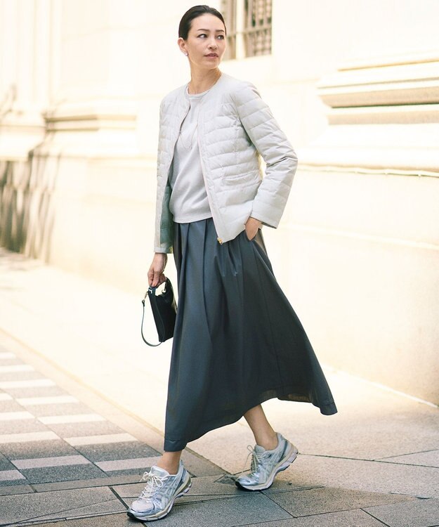 自由区 【カタログ掲載】ライトダウンリバーシブルノーカラー ジャケット グレージュ