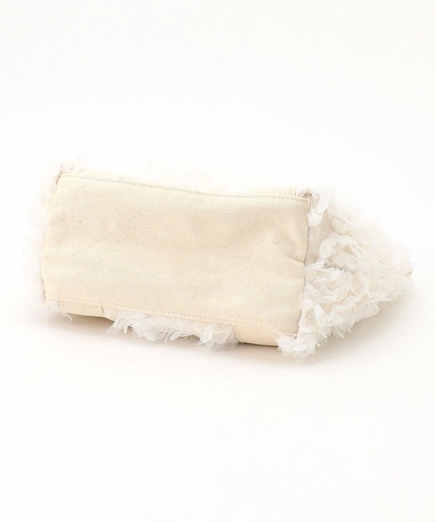 TOCCA IN THE GARDEN キャンバストートバッグ オフ系