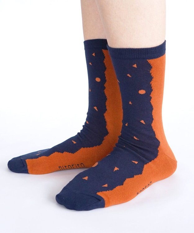 nitorito 【UNISEX】米沢オリジナル柄 mountain&moon 靴下 camel