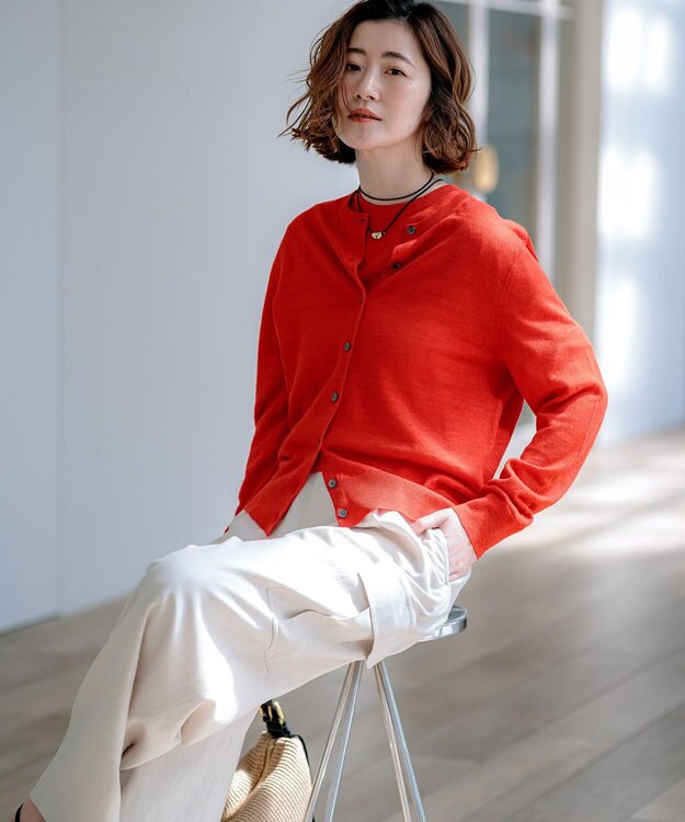 23区 【先行予約/見上愛さん着用】ピュアリネンハイゲージ カーディガン レッド系