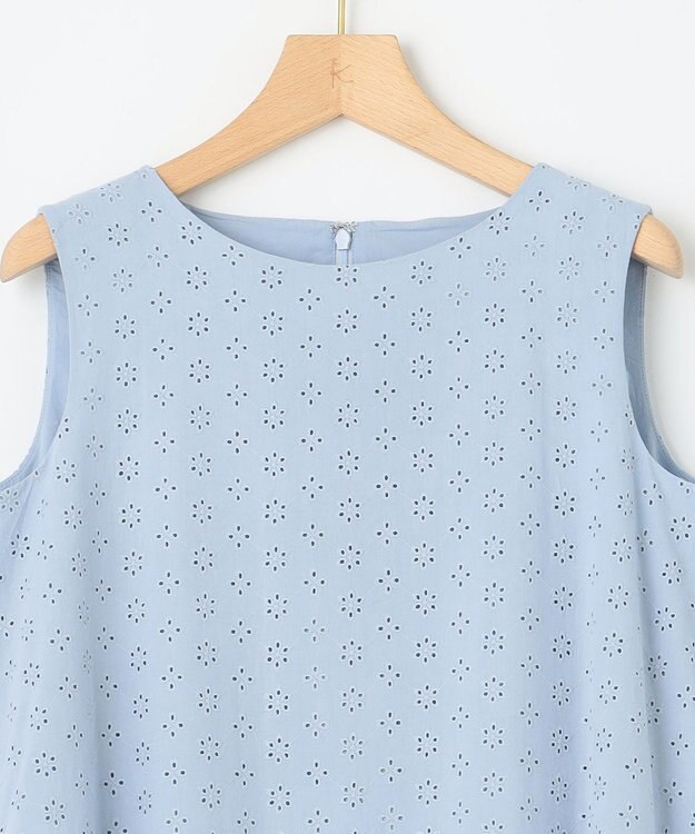 組曲 S 【WEB限定】エンブロイダリーレース ノースリーブワンピース サックス系9