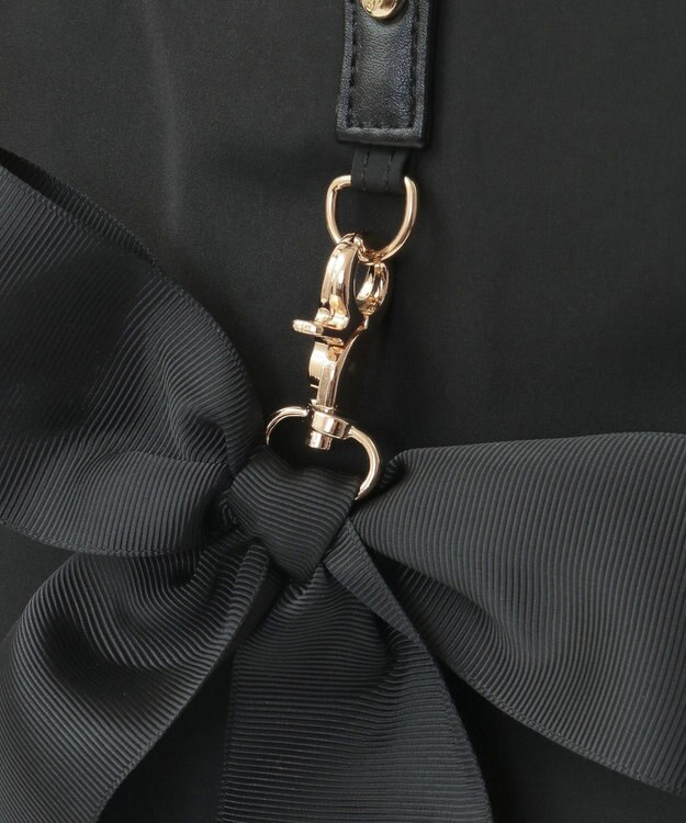 Maison de FLEUR リボンチャーム付き3ルームトートバッグ Black