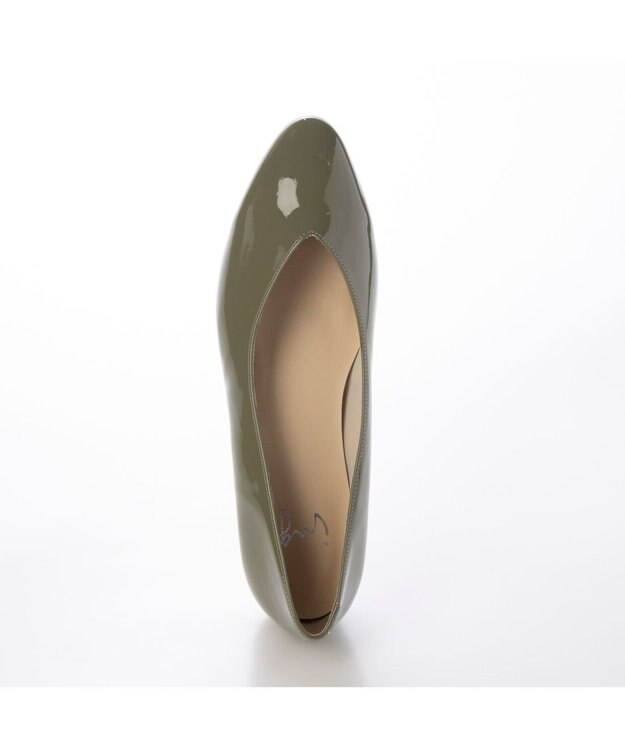 ing <ing>【WEB限定】【レイン対応】Vカットパンプス カーキエナメル