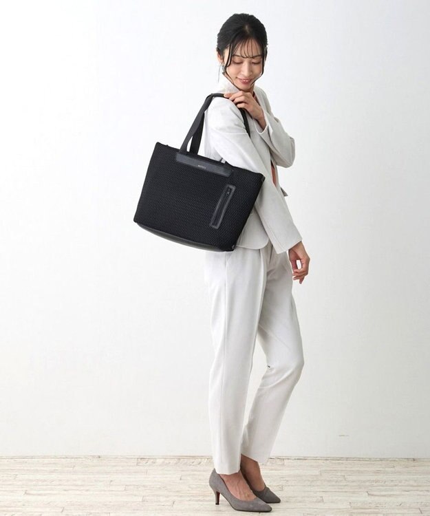 ROOTOTE 1073【軽くてしっかり!】LT.ミディアム.タウニー-A 01：ブラック