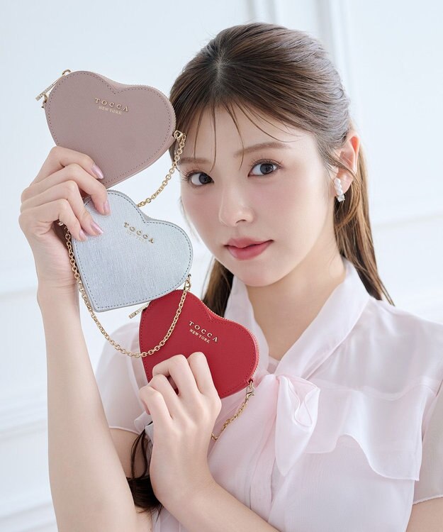 TOCCA 【鈴木ゆうかさん着用・ギフトにおすすめ！】WISH IN HEART CHARM POUCH チャームポーチ