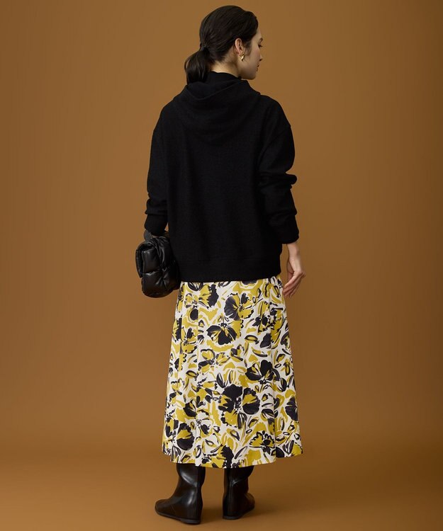 自由区 S 【SHIHOさん着用】アートタッチフラワープリント スカート イエロー×モノトーン系