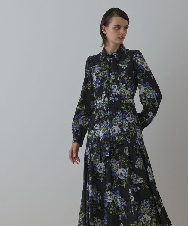 GRACE CONTINENTAL ブーケフラワープリントワンピース ブラック