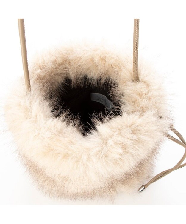 UNBILLION カシュカシュ cachecache / エコファーシンプル巾着ショルダーバッグ アイボリー