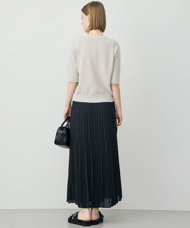 ICB ブライトコイル Vネックニット トープ