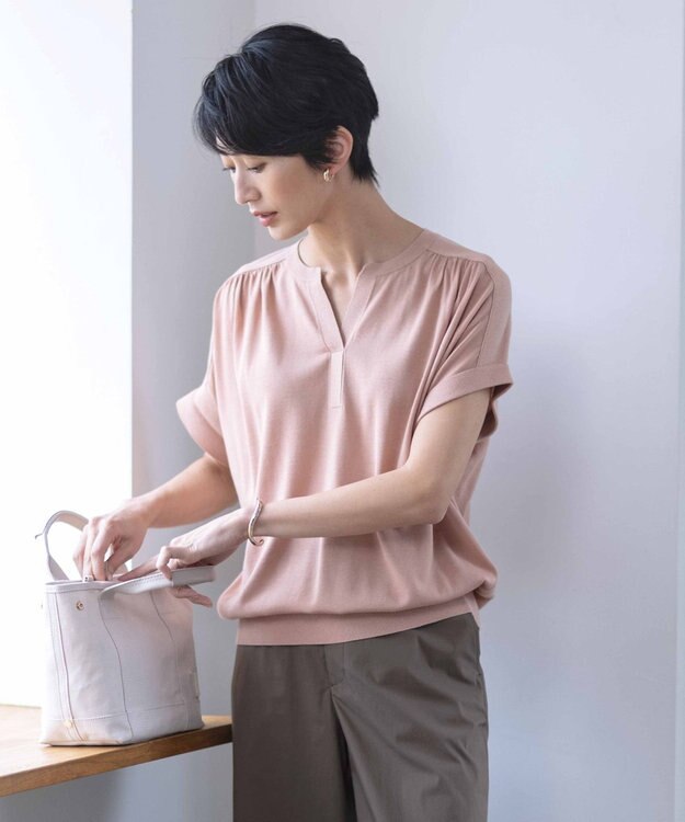 J.PRESS LADIES 【洗える・抗菌防臭】コットンアセテート バンドカラー ニット ピンク系