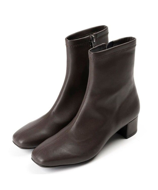 AcureZ スッキリシルエットのプレーンデザイン「生活防水×スタイリッシュブーツ」 ダークブラウン