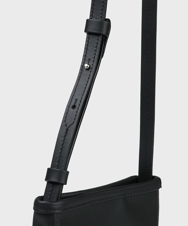 Paul Smith ソフトレザー ミニショルダーバッグ ブラック