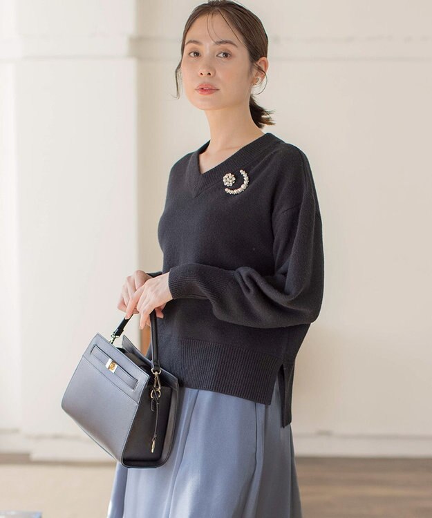 組曲 【8色展開・手洗い可】ウールカシミヤミックス Vネックニット ブラック系