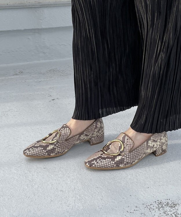 BONTRE 【BONTRE/ボントレ】フープ付きローファー パイソン