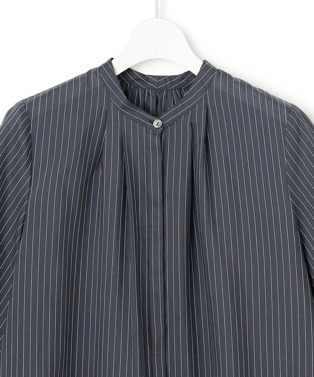 23区 【先行予約】ドライシアーストライプ フロントタック ブラウス ネイビー系