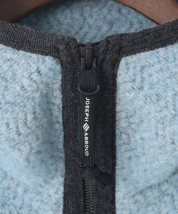 JOSEPH ABBOUD MOUNTAIN 【軽量/リサイクルウール使用】ヘリンボンウールフリース フーディ サックスブルー系