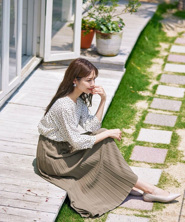 Tiaclasse 【洗える】柄プリントブラウス オフホワイト