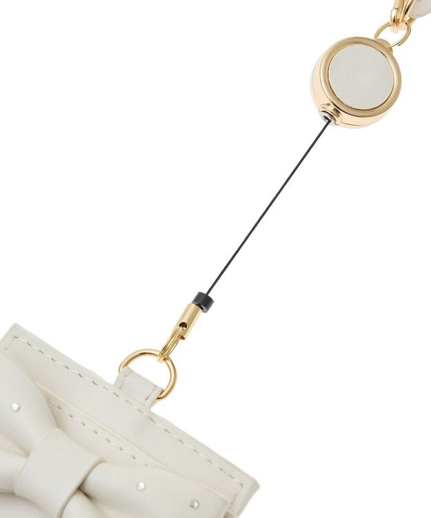 Maison de FLEUR クリアストーンリボンリールパスケース Off White