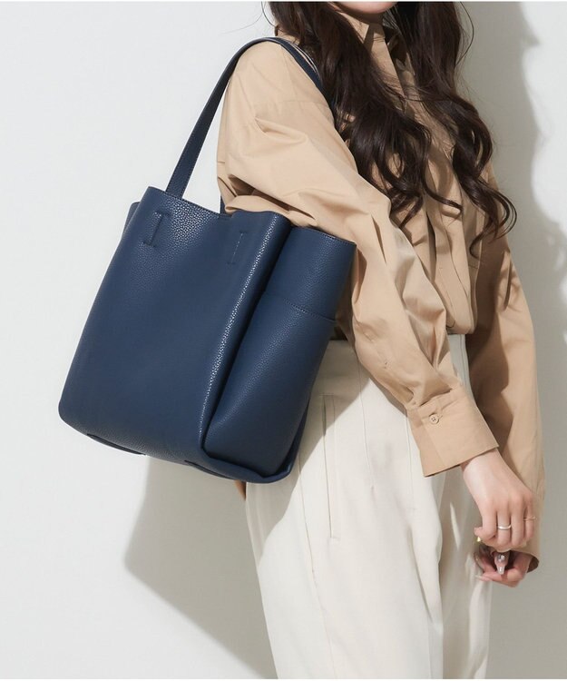 LA BAGAGERIE 【MONICA】収納いっぱいA4トート ネイビー