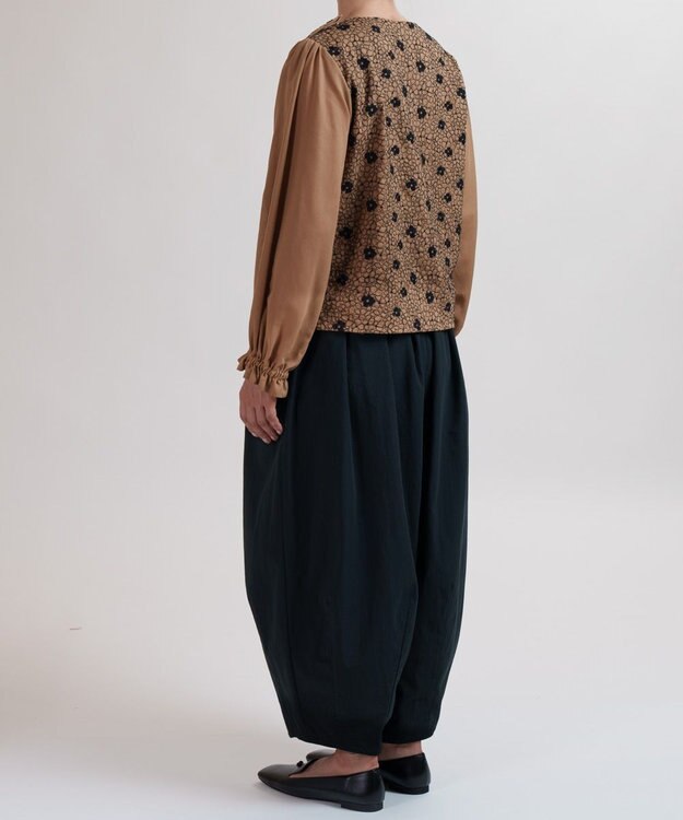 muuc 【手刺繍のような刺繍が美しい】ハイドランジア ブラウス ベージュ