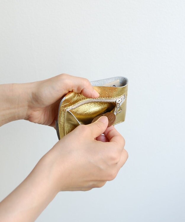 blancle メタリックレザー スマートウォレット GOLD