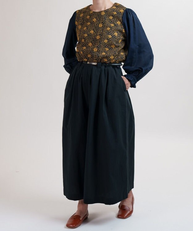 muuc 【手刺繍のような刺繍が美しい】ハイドランジア ブラウス ネイビー