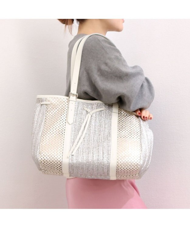 UNBILLION ペルケ perche / 透かしアンダリアシート牛革トート シルバー