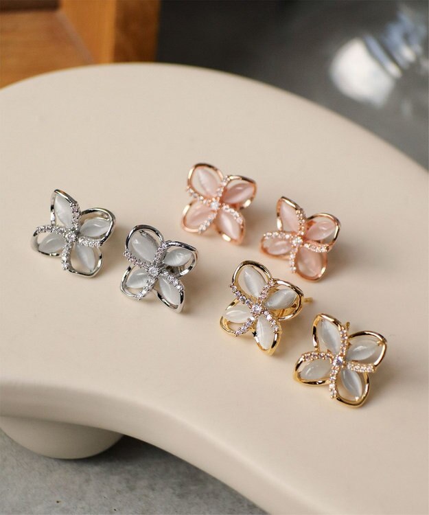 Tiaclasse 【金属アレルギー対応】ハイドランジアクリアピアス ゴールド