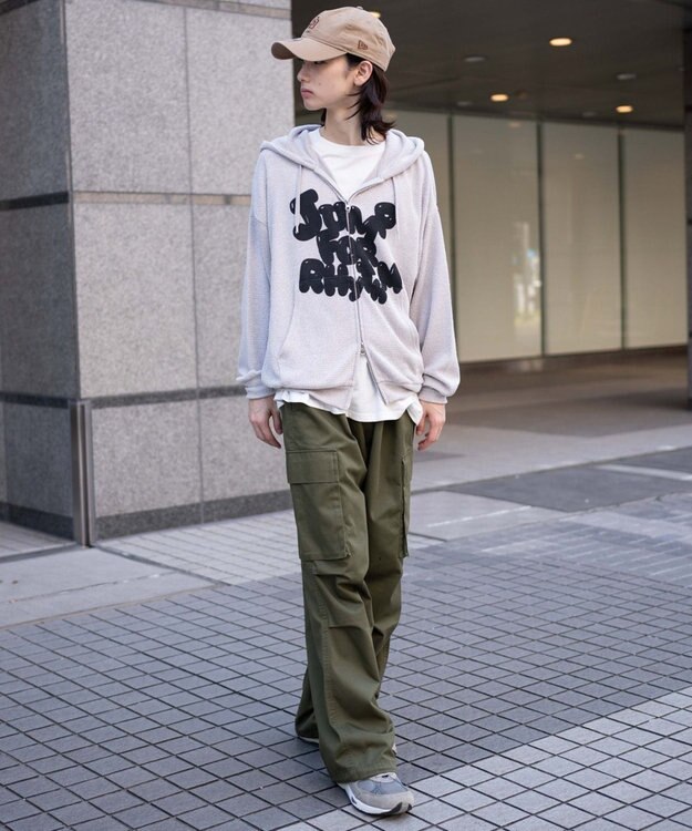 WEGO 【ユニセックス着用ITEM/MLサイズ展開】メッシュロゴジップパーカー グレー