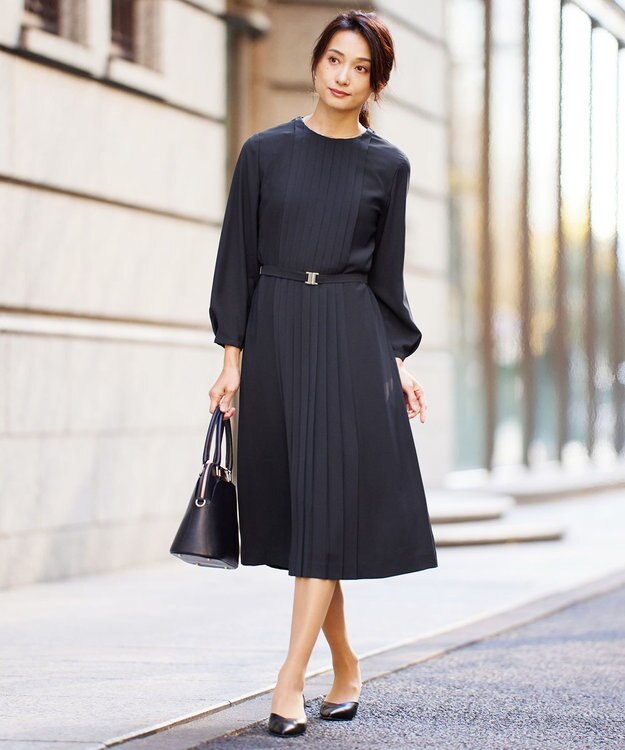 自由区 【洗える】ライトサテン ワンピース ネイビー系