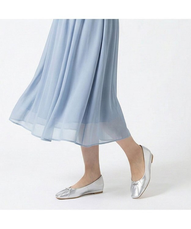 MODE ET JACOMO <MODE ET JACOMO>ソフトレザーフラットパンプス シルバー